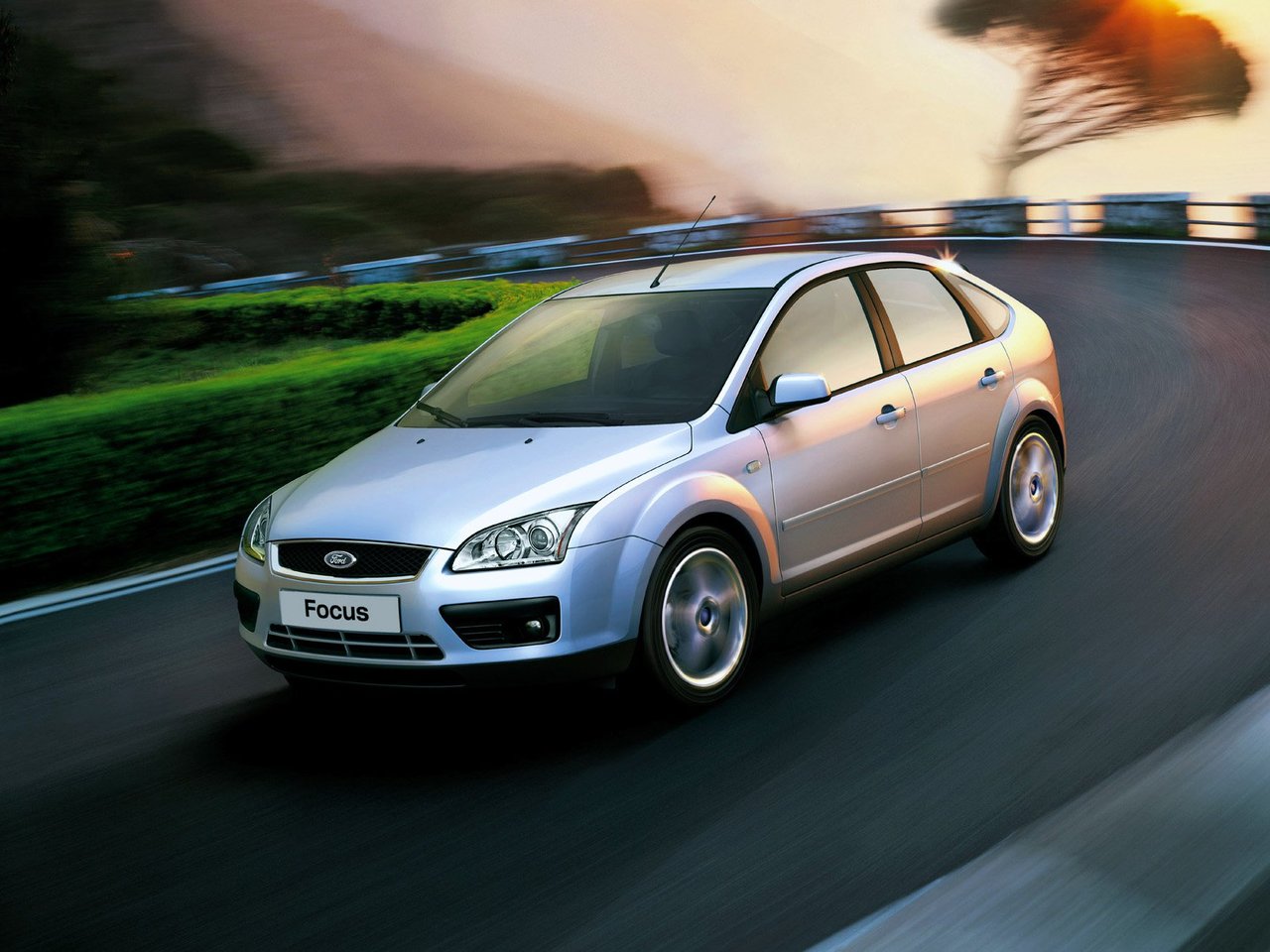 Форд фокус 125 лс. Ford Focus II 2005-2008. Ford Focus 2 2004-2011. Форд фокус 2 2008. Ford Focus II 2004.