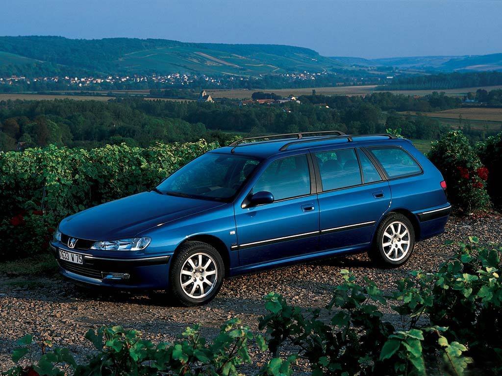 Пежо 406 2000 года. Пежо 406 универсал. Peugeot 406 2000 универсал. Пежо 406 универсал Рестайлинг. Peugeot 406, 1999 универсал.